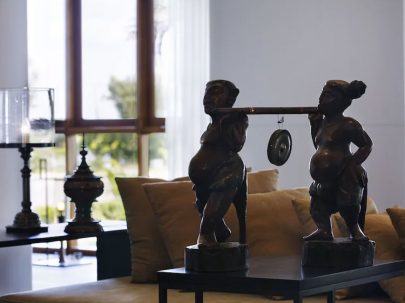 the-oak-room-mgallery-02